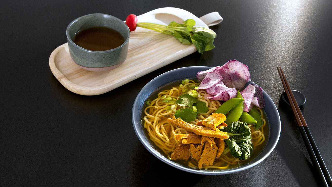 ÐÐ±ÐµÐ´ Ñ Solein. ÐÐ²ÑÐ¾Ñ: Solar Foods