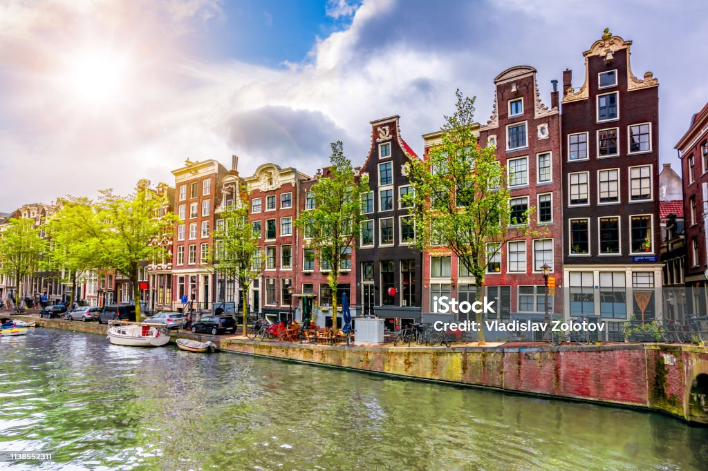 Ð¤Ð¾ÑÐ¾ - iStock