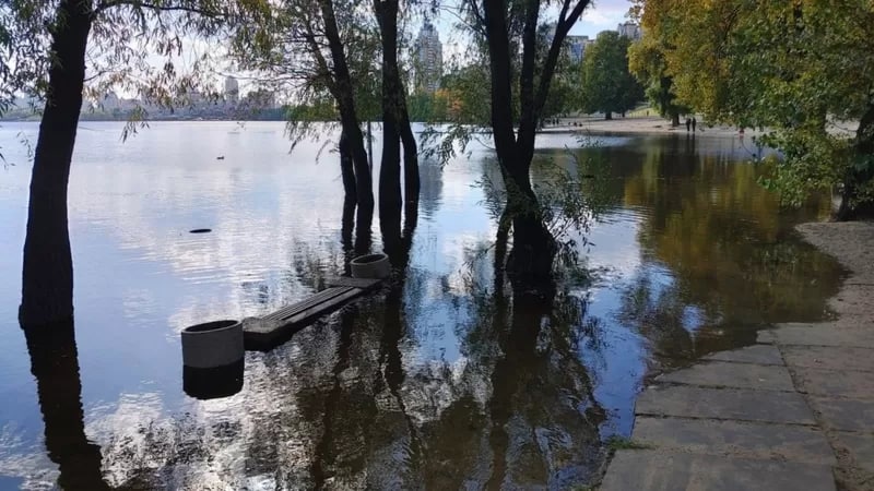 ÐÐ±Ð¾Ð»Ð¾Ð½ÑÐºÐ°Ñ Ð½Ð°Ð±ÐµÑÐµÐ¶Ð½Ð°Ñ Ð² ÐÐ¸ÐµÐ²Ðµ