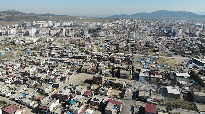 ÐÑÑÐ´Ð°Ð³Ñ ÑÐ¸Ð»ÑÐ½Ð¾ Ð¿Ð¾ÑÑÑÐ°Ð´Ð°Ð» Ð¾Ñ Ð·ÐµÐ¼Ð»ÐµÑÑÑÑÐµÐ½Ð¸Ñ, ÑÐ°Ð¼ Ð¿ÑÐ¾Ð´Ð¾Ð»Ð¶Ð°ÐµÑÑÑ ÑÐ°Ð·Ð±Ð¾Ñ Ð·Ð°Ð²Ð°Ð»Ð¾Ð²