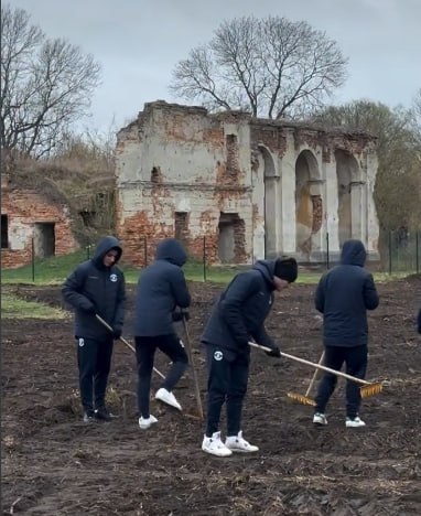 Ð¤ÑÑÐ±Ð¾Ð»Ð¸ÑÑÑ Ð±ÑÐµÑÑÑÐºÐ¾Ð³Ð¾ Â«ÐÐ¸Ð½Ð°Ð¼Ð¾Â» Ð² ÐÑÐµÑÑÑÐºÐ¾Ð¹ ÐºÑÐµÐ¿Ð¾ÑÑÐ¸